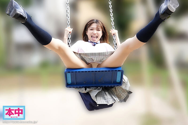 【抜けるエロ画像】エッチなパンチラや痴漢プレイなど！